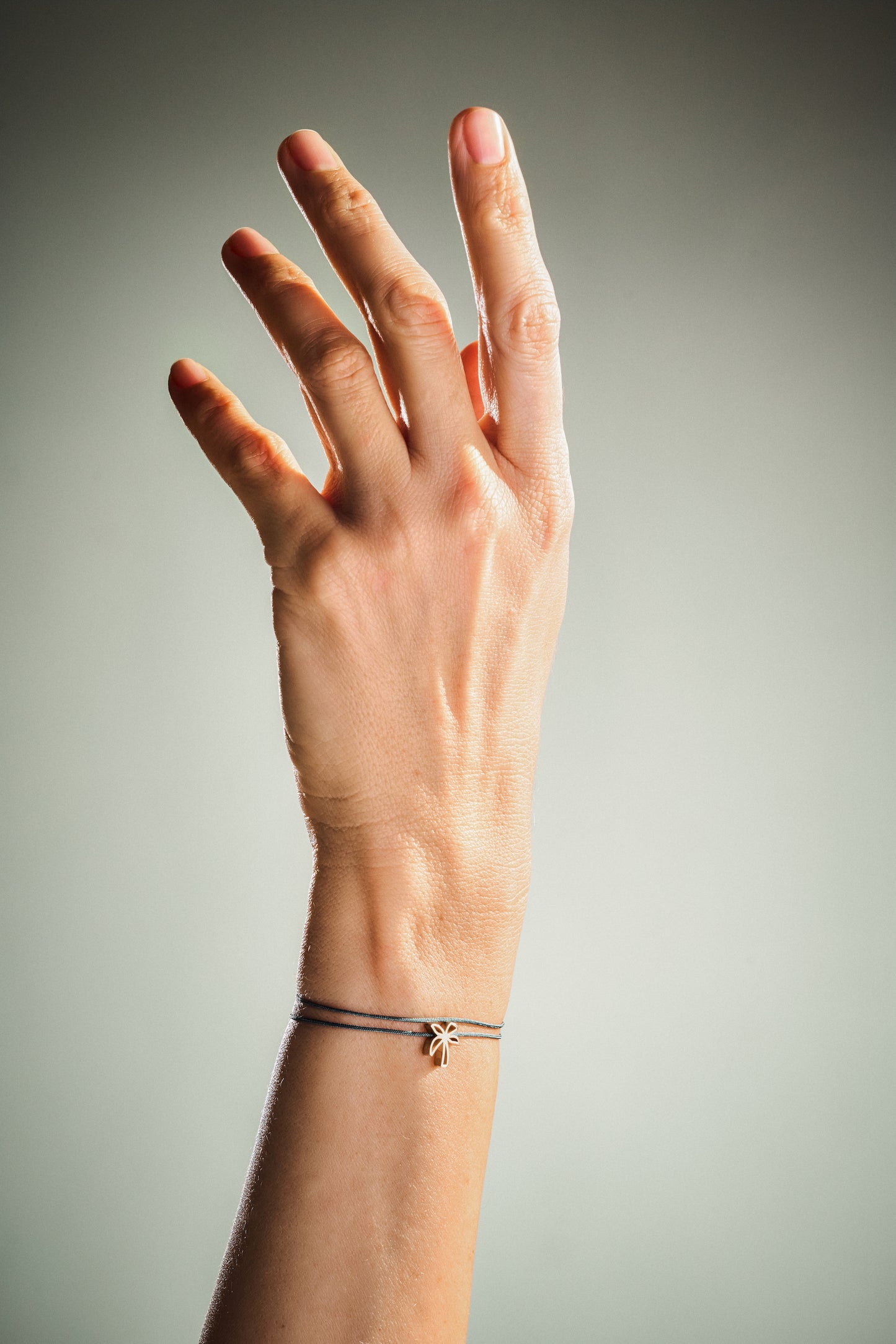 Palm String Bracelet