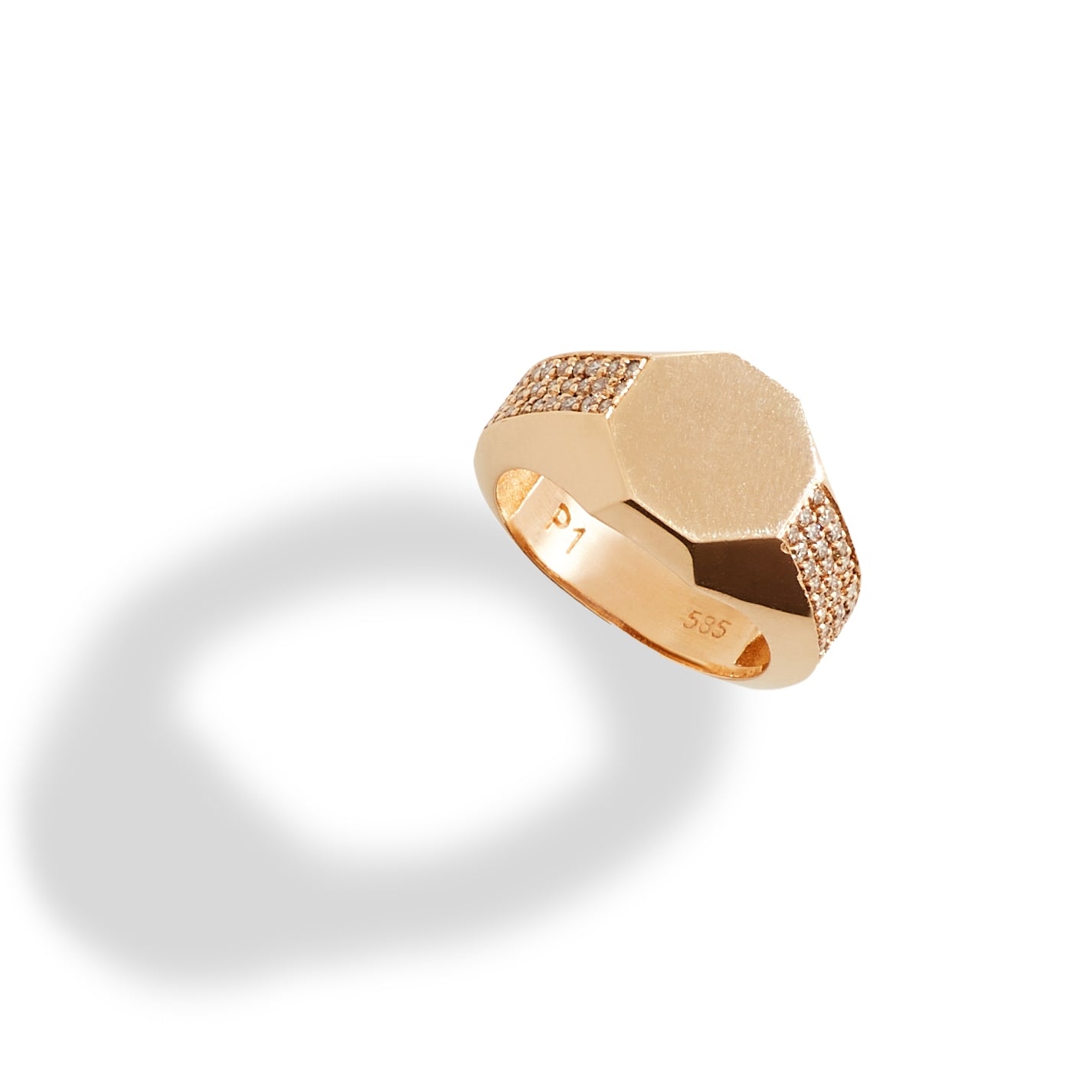 Seljuks Cognac Diamonds Signet Ring