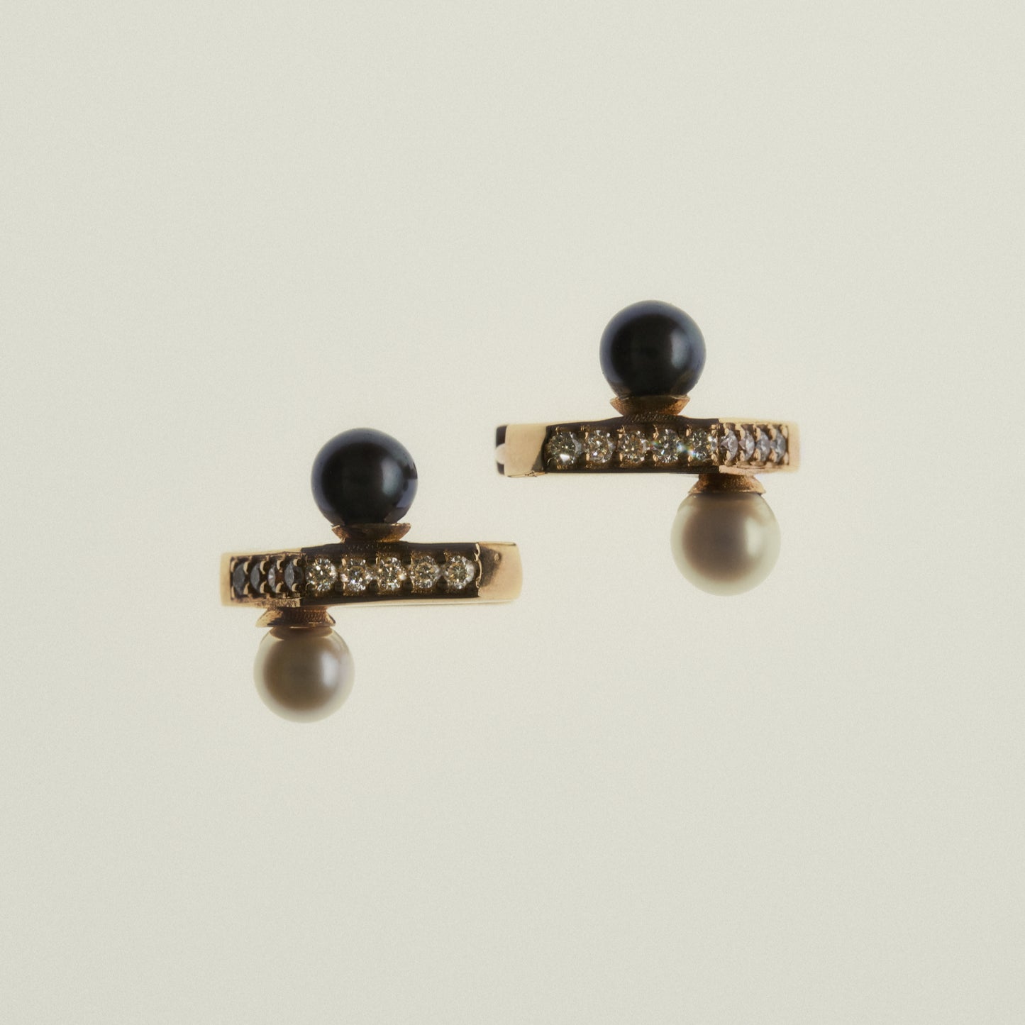 #3 Nut Diamonds B&W Pearls Earrings