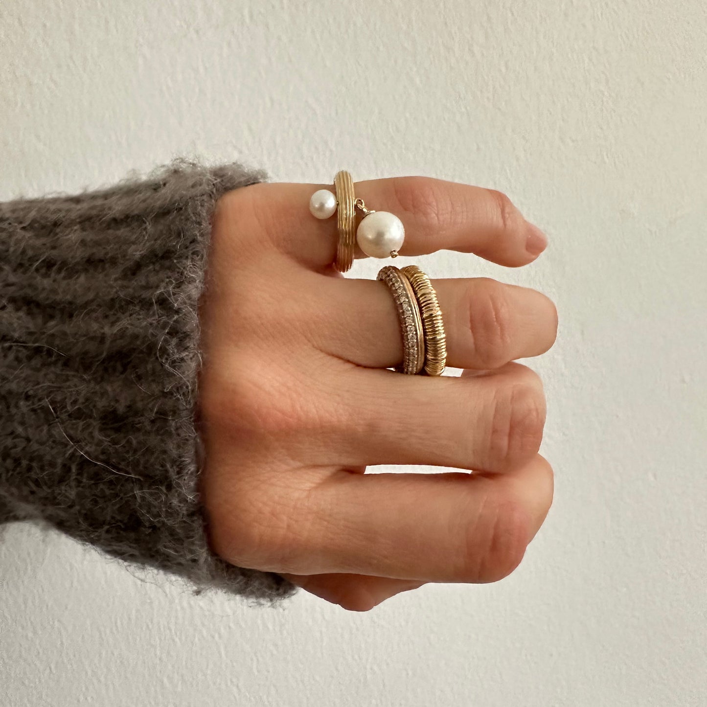 Basic Pearl Ring