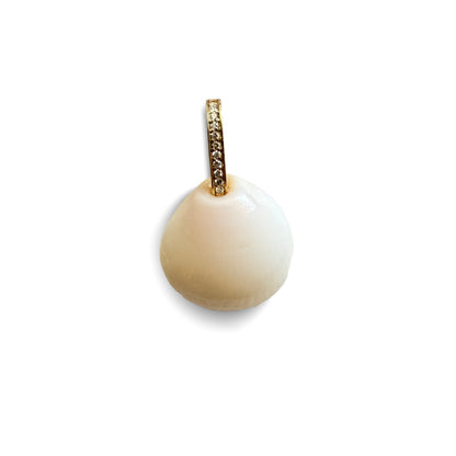 Diamonds Link Seashell Pendant