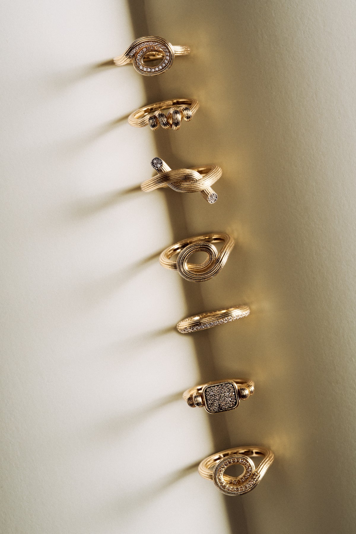 Double Headed Knot Diamonds Ring