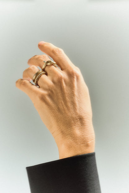 Double Headed Knot Diamonds Ring