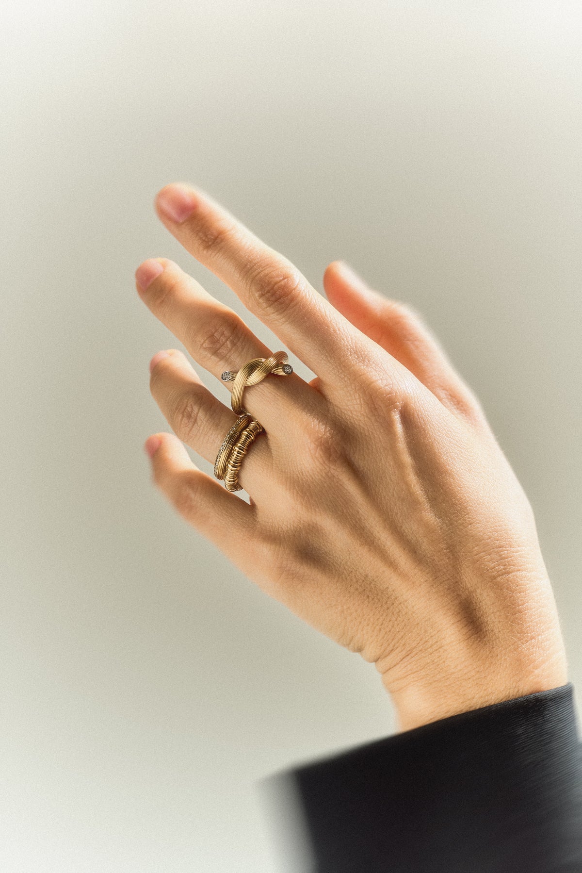 Double Headed Knot Diamonds Ring